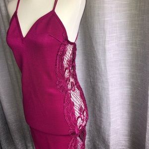 New pink Sexy stretch dress ever been worn